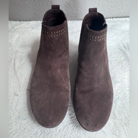 FitFlop Size 8 brown boots, Great condition, with tiny flaws on soles of boots - Picture 1 of 16